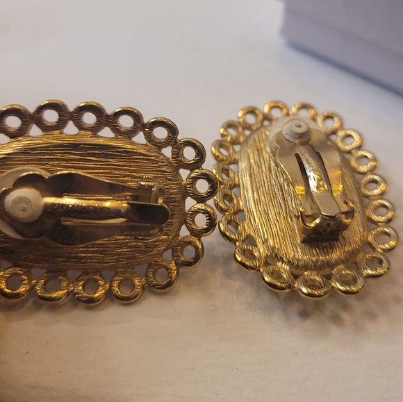 Givenchy Gold Tone Black Clip Earrings - Picture 3 of 3